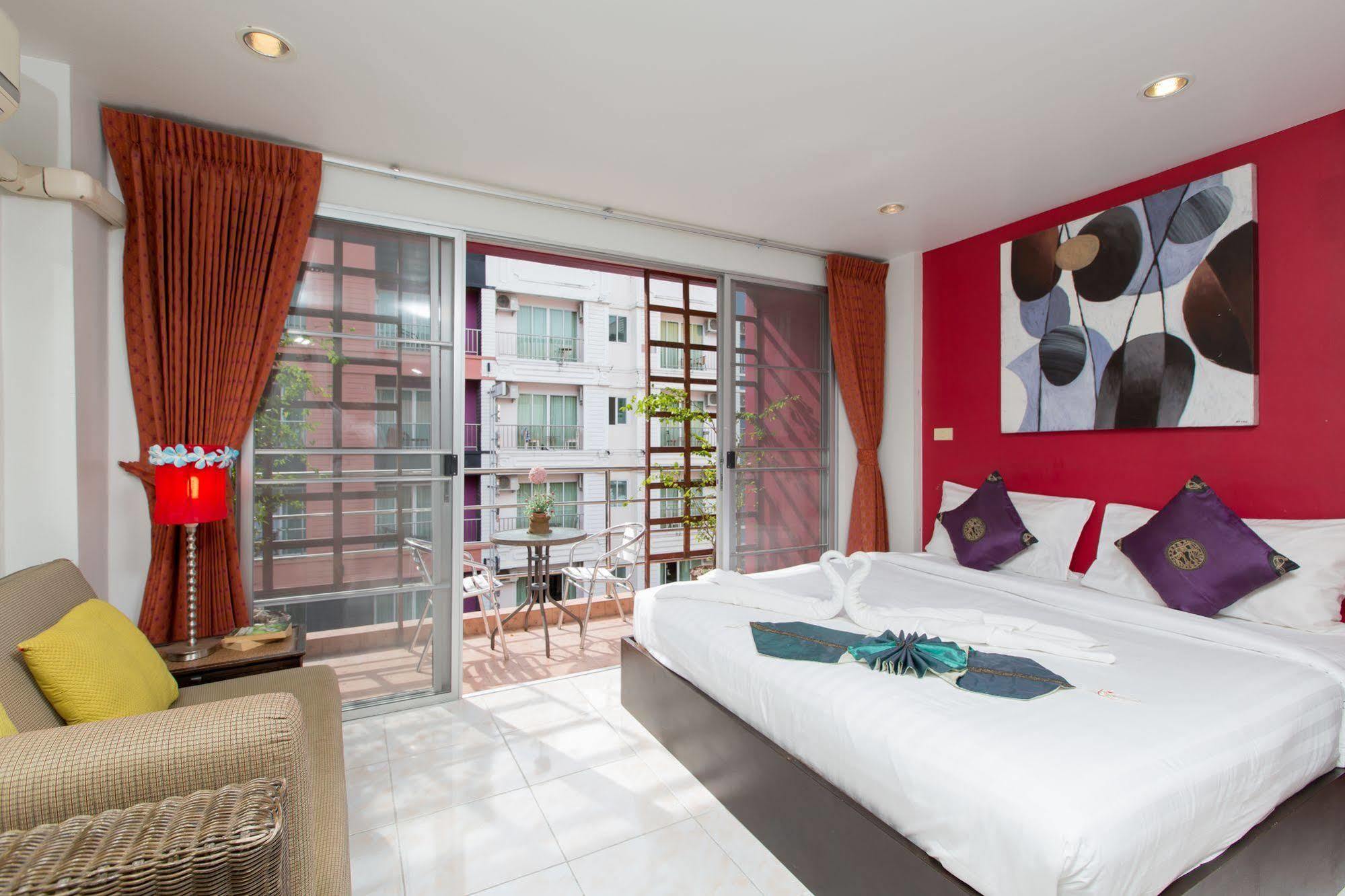 Отель Cool Sea House Patong Экстерьер фото
