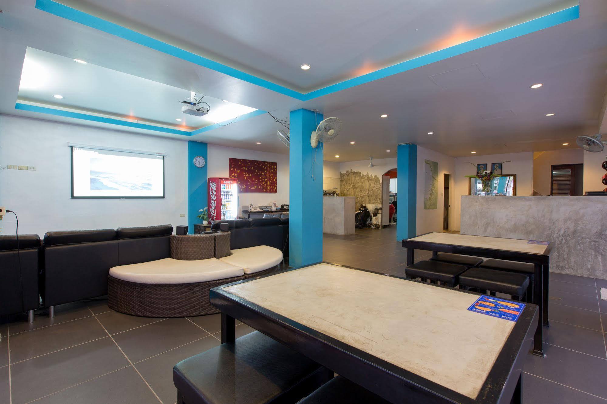 Отель Cool Sea House Patong Экстерьер фото