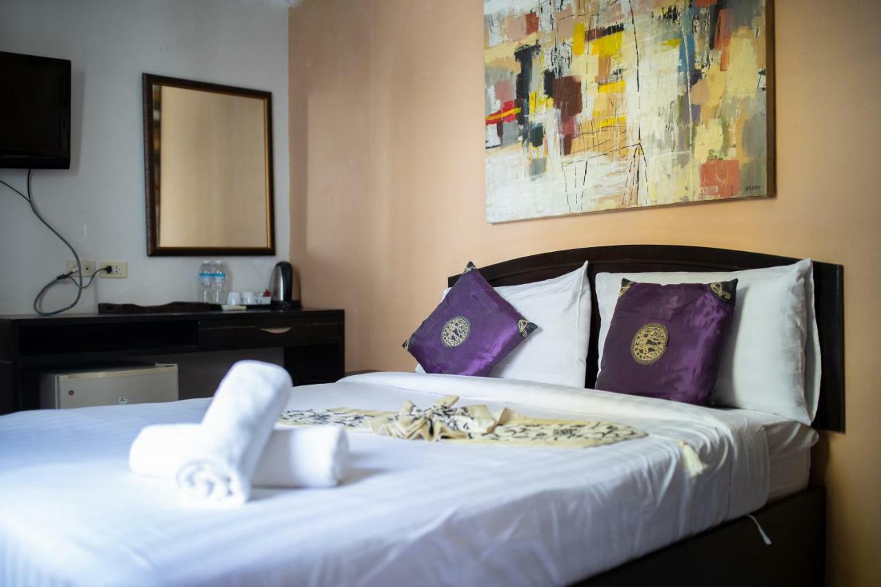 Отель Cool Sea House Patong Экстерьер фото